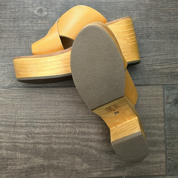 Free People Kora Platform size 39 - Picture 3 of 16